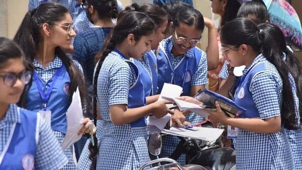 Read more about the article BREAKING : SSLC EXAM 2023 RESULTS : ರಾಜ್ಯಕ್ಕೆ ಇವರೇ ಟಾಪ್ ರ್‍ಯಾಂಕರ್ಸ್‌!!