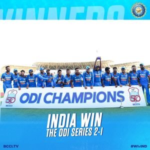 Read more about the article BREAKING : ODI CRICKET : ವಿಂಡಿಸ್ ವಿರುದ್ದ ಭಾರತಕ್ಕೆ 200 ರನ್‌ಗಳ ಭರ್ಜರಿ ಗೆಲುವು, ಸರಣಿ ಜಯ..!!